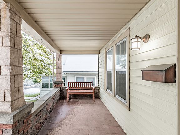 4th image of 822 S 54th St