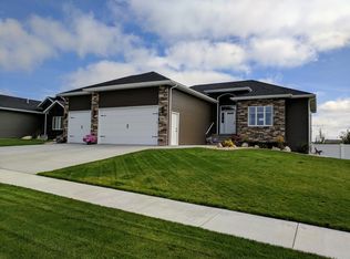 4803 Hudson St, Bismarck, ND 58503