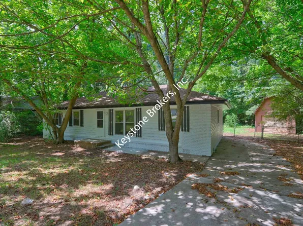 1362 Hatch Cover Cir, Jonesboro, GA 30238