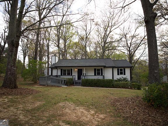 2nd image of 2955 Flowers Dr