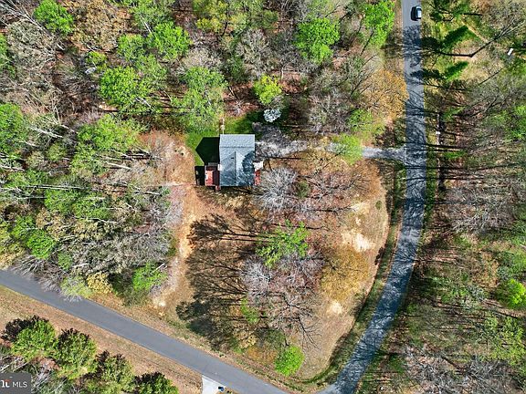 4th image of 4800 Blueberry Dr