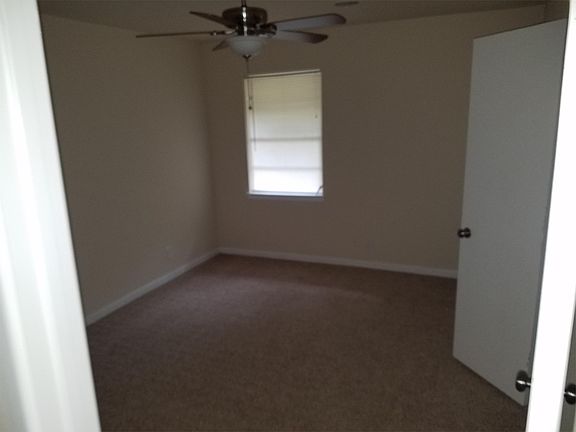 5th image of 722 Finland St