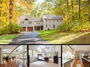 2 Blue Brook Ln, Westford, MA 01886