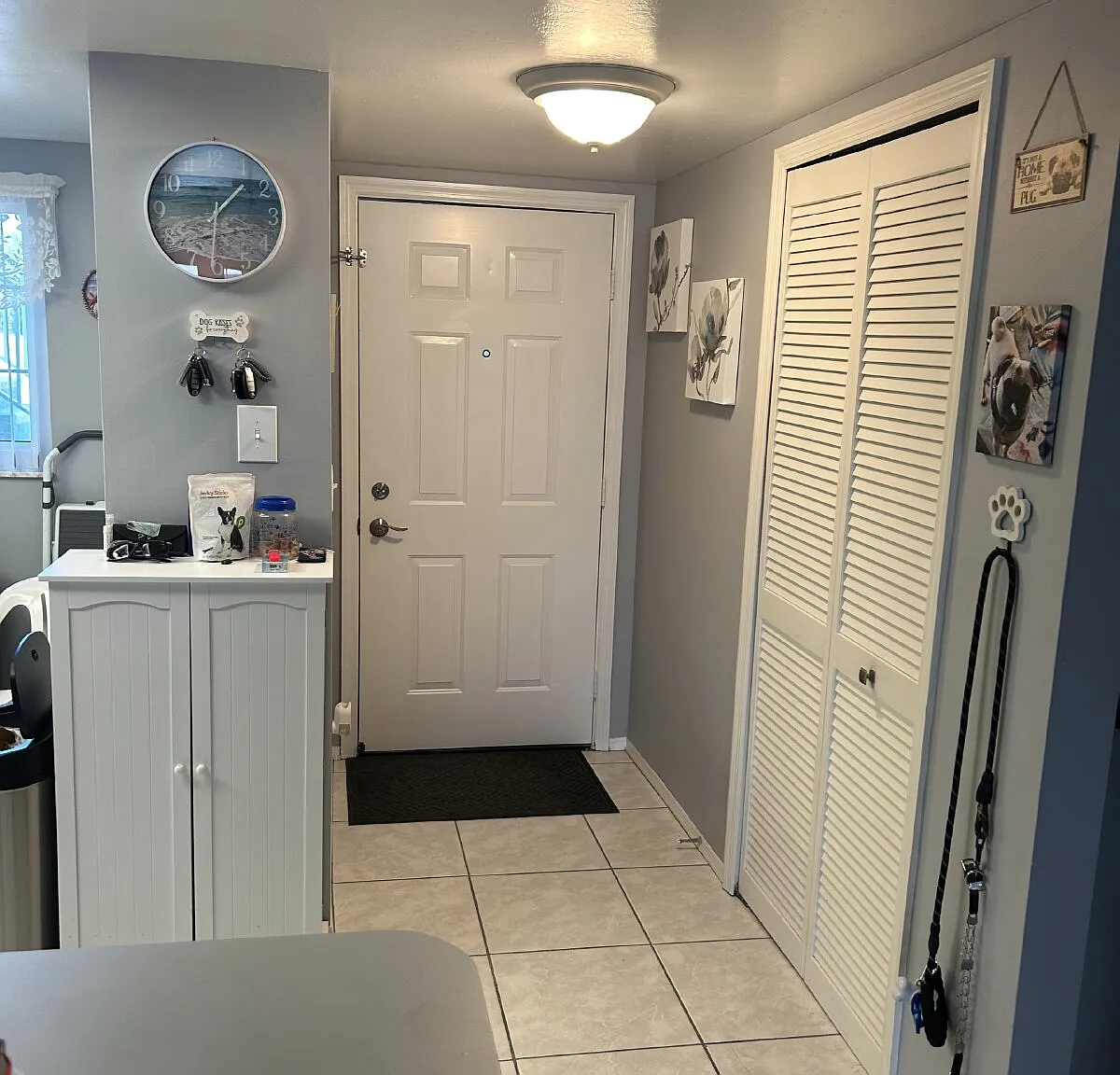 1 bed, 1.0 bath, 1044 sqft, $1,100 — Photo 2