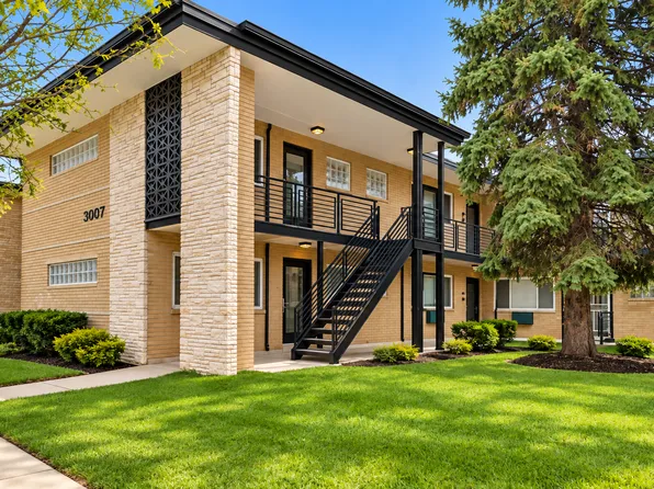3007 W 87th St #9, Evergreen Park, IL 60805