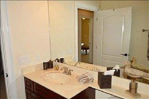 4th image of 2049 Palmetto Lake Dr