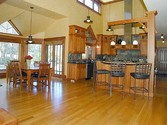 Spacious, open plan for easy flow and beautiful entertaining