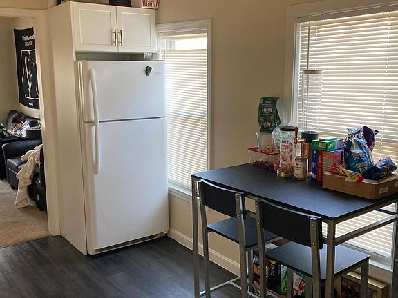 4th image of 157 South Ave #2