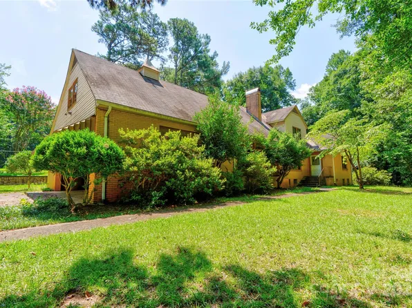411 Country Club Rd, Shelby, NC 28150