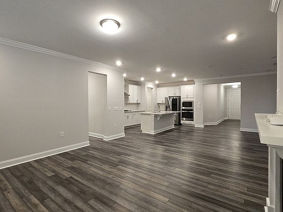 5th image of 1612 Tavel House Ln