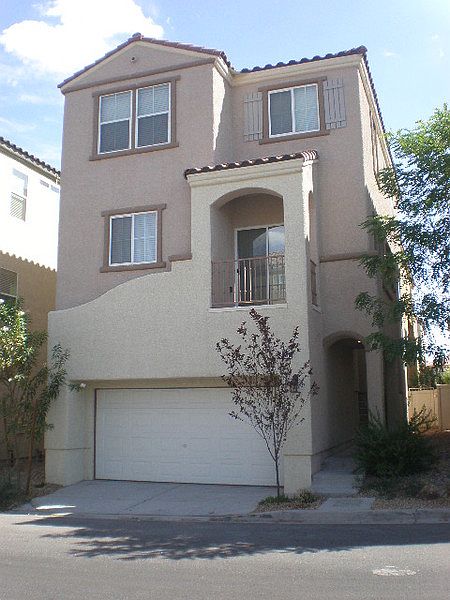 1st image of 9341 Furnace Gulch Ave