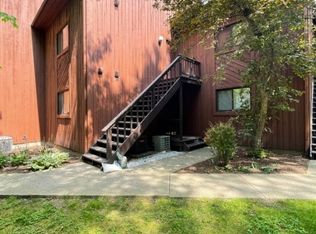 4 Greg Norman Ct UNIT 5, Vernon, NJ 07462