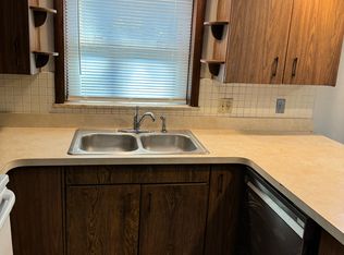 2647 W 127th Burr Oak Ave #1D, Blue Island, IL 60406