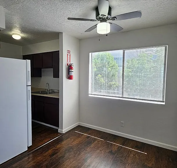 3600 Lafayette Dr NE — Photo 8