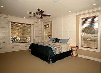 4th image of 54 N Sherwood Dr