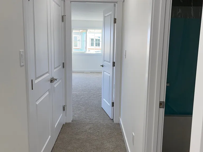 7110 Keswick Dr SW — Photo 4
