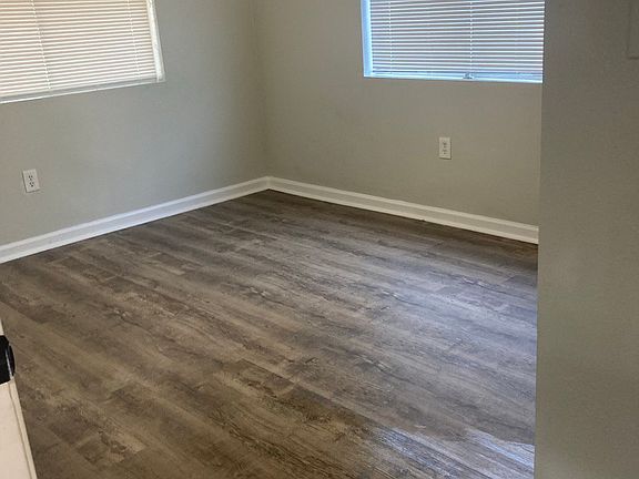5th image of 14959 Oscar Ave