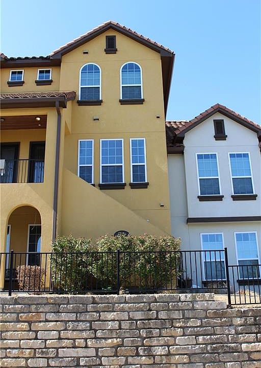 1st image of 11829 Terraza Circle Townhouse #46
