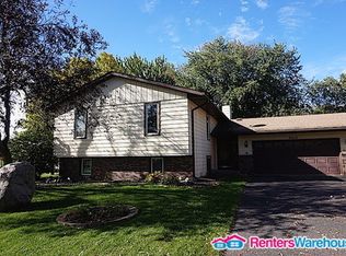 8619 Wedgewood Ln N, Maple Grove, MN 55369