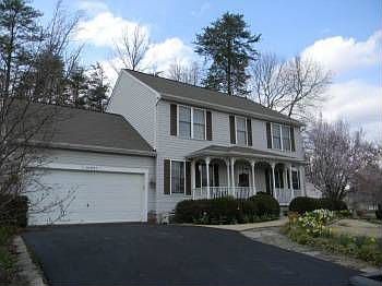 1st image of 10405 Willow Creek Ct
