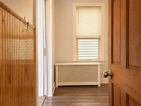 4th image of 187 Clerk St #2
