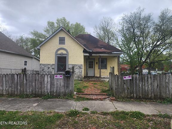 2nd image of 1334 Delaware Ave
