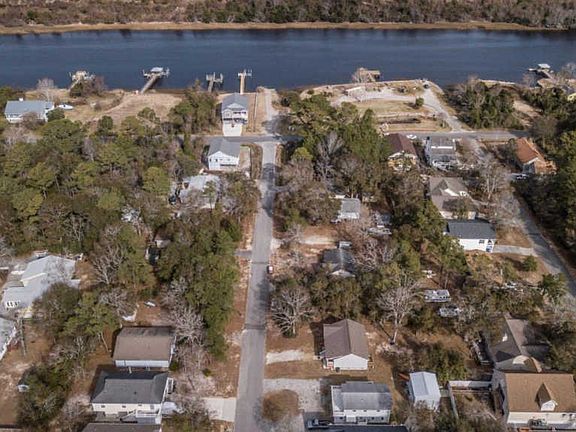 2nd image of 150 NW 14th St