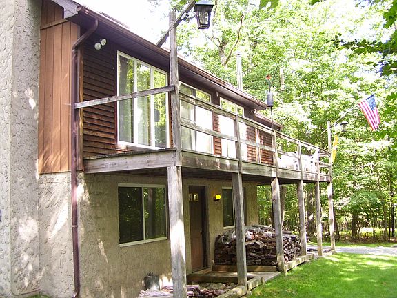 3rd image of 25 Arapaho Dr