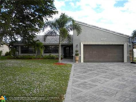 1st image of 637 NW 99th Ter