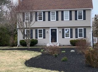 5 Squire Ave, Mansfield, MA 02048