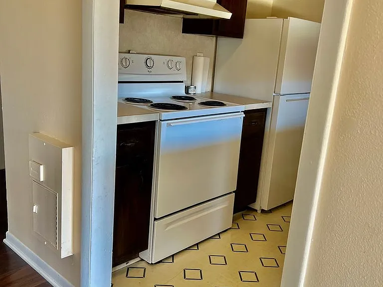 223 San Paulo Cir #8 — Photo 5