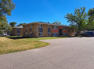 7701 62nd Ave N #2, Minneapolis, MN 55428