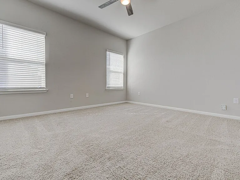 6705 Loretta White Ln — Photo 25