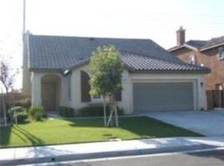 5621 Cambria Dr, Mira Loma, CA 91752