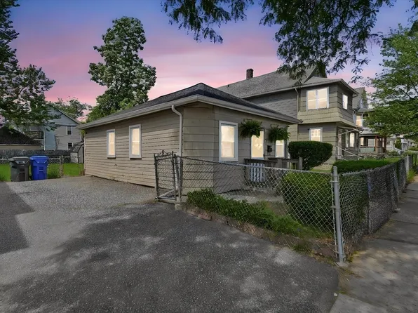 540 Armory St, Springfield, MA 01104