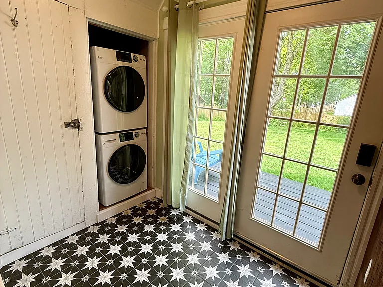 Private washer/dryer