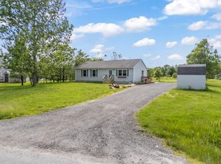 112 Lincoln St, Richmond, ME 04357