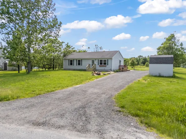 112 Lincoln Street, Richmond, ME 04357