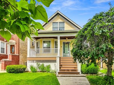 4232 N Sawyer Ave, Chicago, IL, 60618