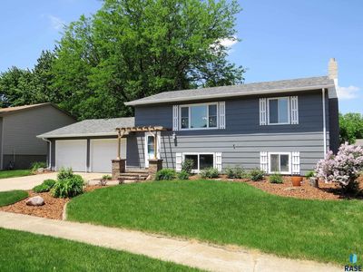 6212 W Cheyenne Dr, Sioux Falls, SD, 57106