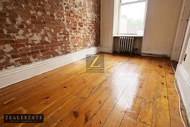 Rented by ZealEstate Group Inc