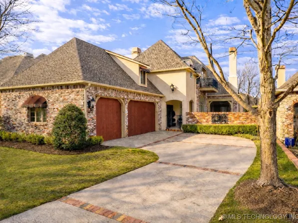 5904 W Orlando Cir, Broken Arrow, OK 74011