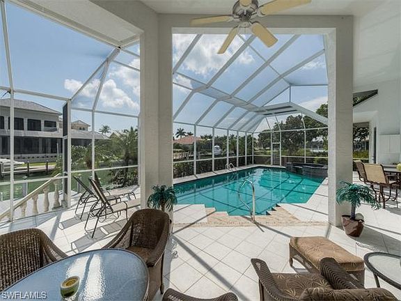 2nd image of 833 Arcadia Ct