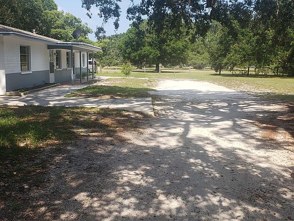 3rd image of 1762 S Martin Luther King Jr Ave