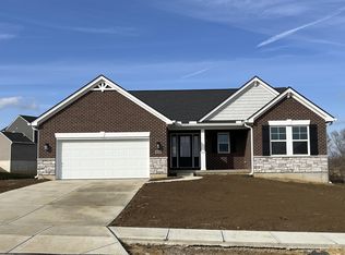 1522 Autumn Ridge Dr, Hebron, KY 41048