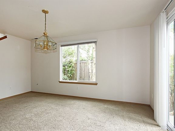 3rd image of 8748 Wallingford Ln NE