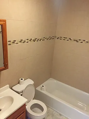 Rented by Bezell Group | media 7