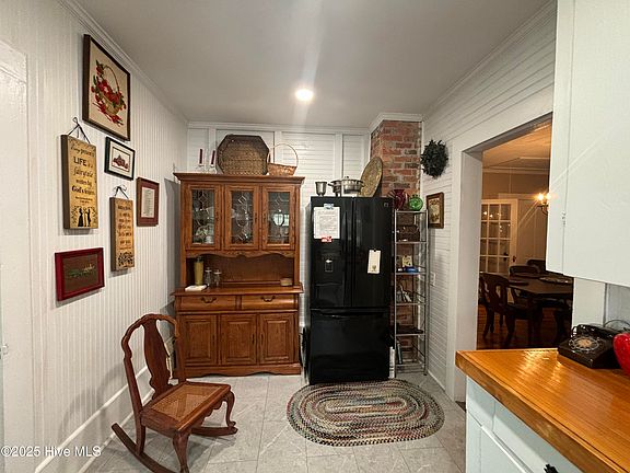 30th image of this home