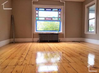 4 Bayard St #TH1, Boston, MA 02134