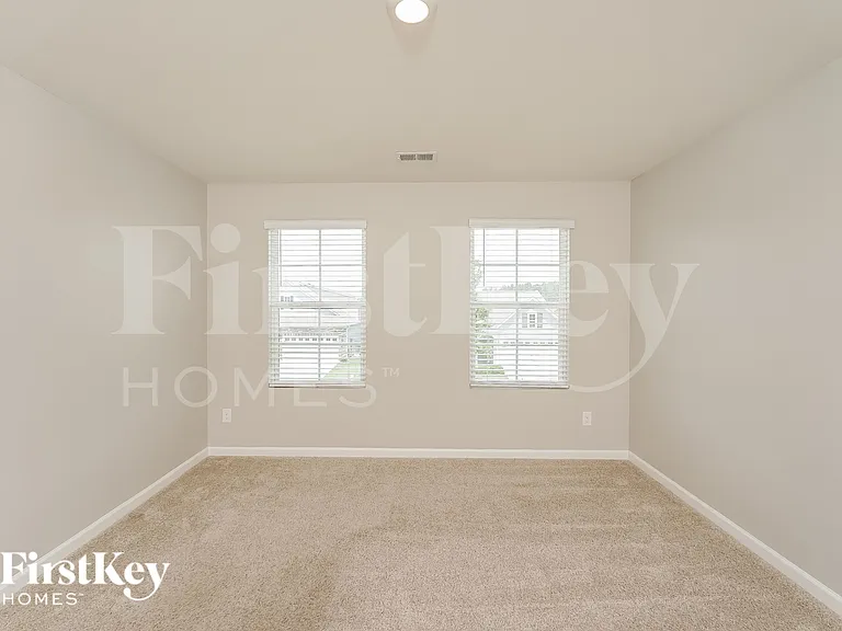 4131 Park Crossings Dr — Photo 13